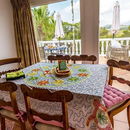 Villa Paradis *